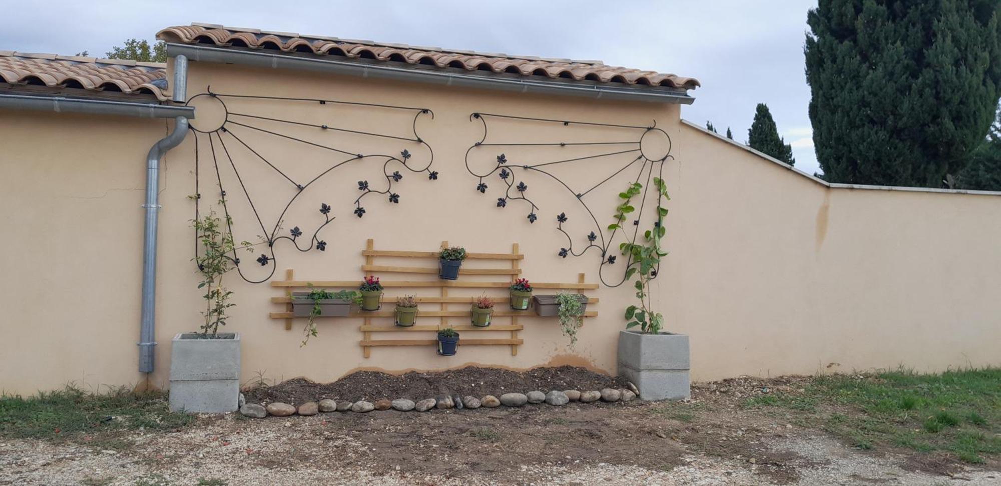 Mas La Gentille ,,, A La Campagne , Beautiful Outdoor , Swimming Pool , Pool House , Nice Green Garden , Bbq ,,, Only For You , Pour Passer Un Sejour Inoubliable Pernes-les-Fontaines Exteriér fotografie