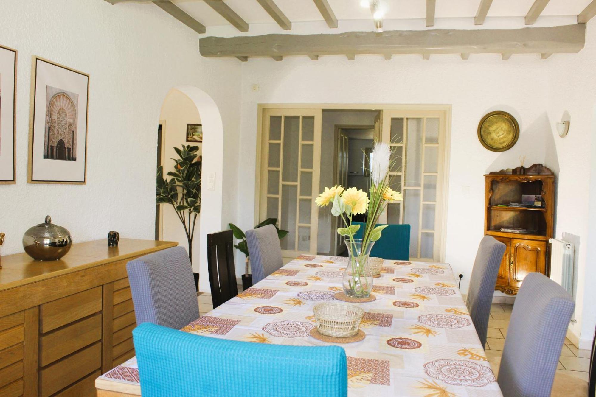 Mas La Gentille ,,, A La Campagne , Beautiful Outdoor , Swimming Pool , Pool House , Nice Green Garden , Bbq ,,, Only For You , Pour Passer Un Sejour Inoubliable Pernes-les-Fontaines Exteriér fotografie
