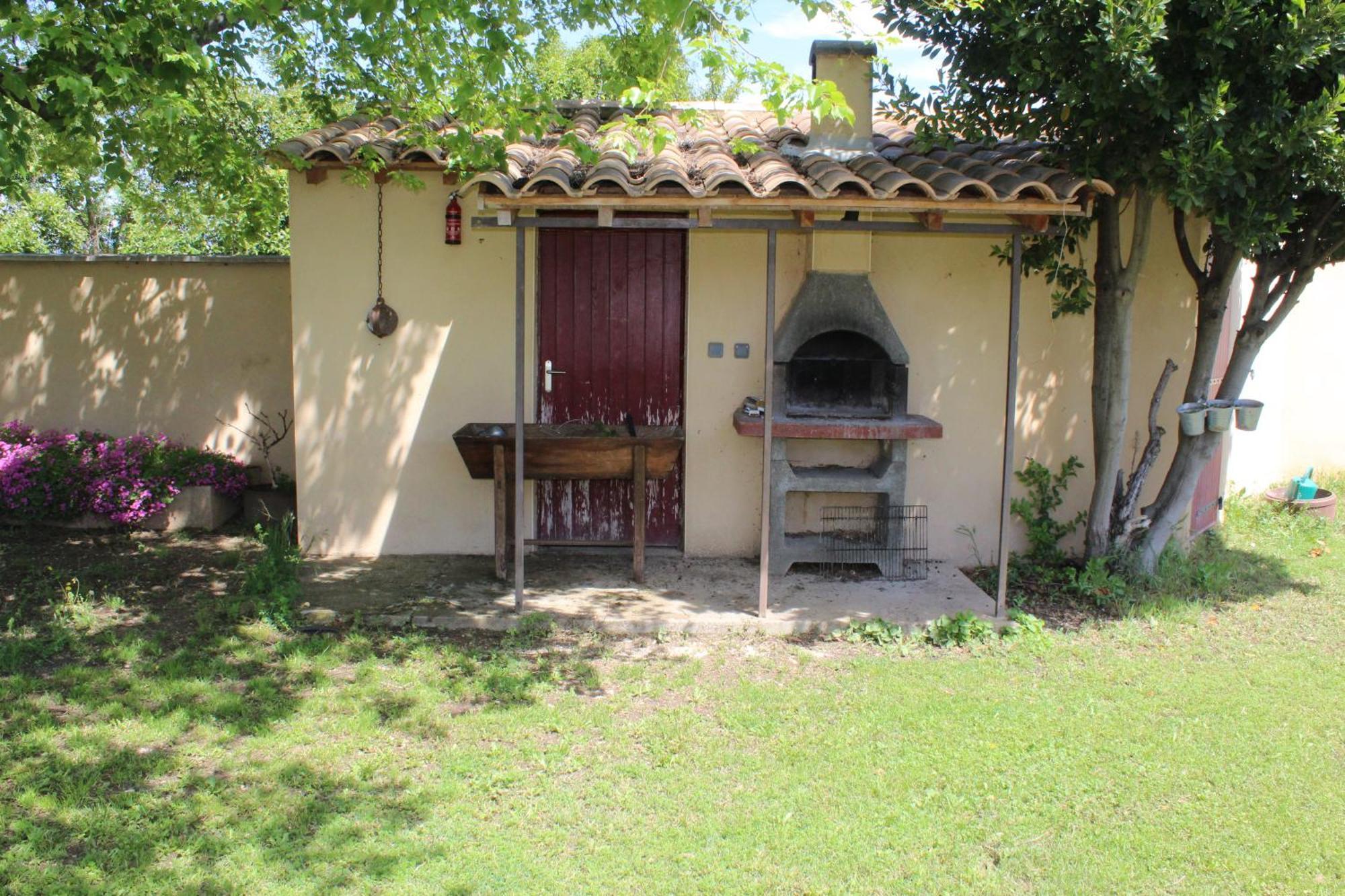 Mas La Gentille ,,, A La Campagne , Beautiful Outdoor , Swimming Pool , Pool House , Nice Green Garden , Bbq ,,, Only For You , Pour Passer Un Sejour Inoubliable Pernes-les-Fontaines Exteriér fotografie